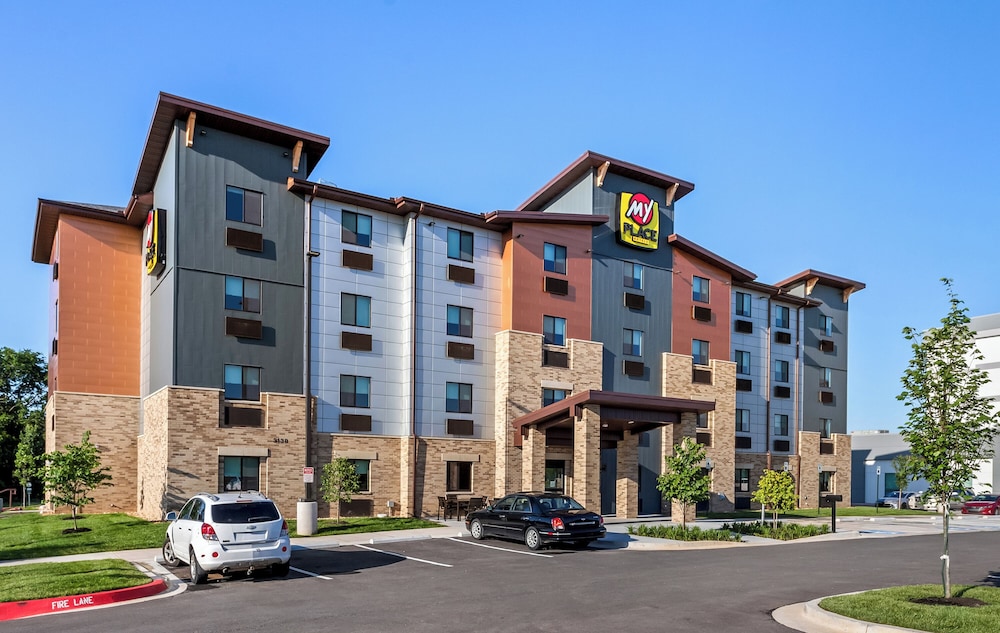 My Place Hotel-Bentonville-Rogers, AR 39/45