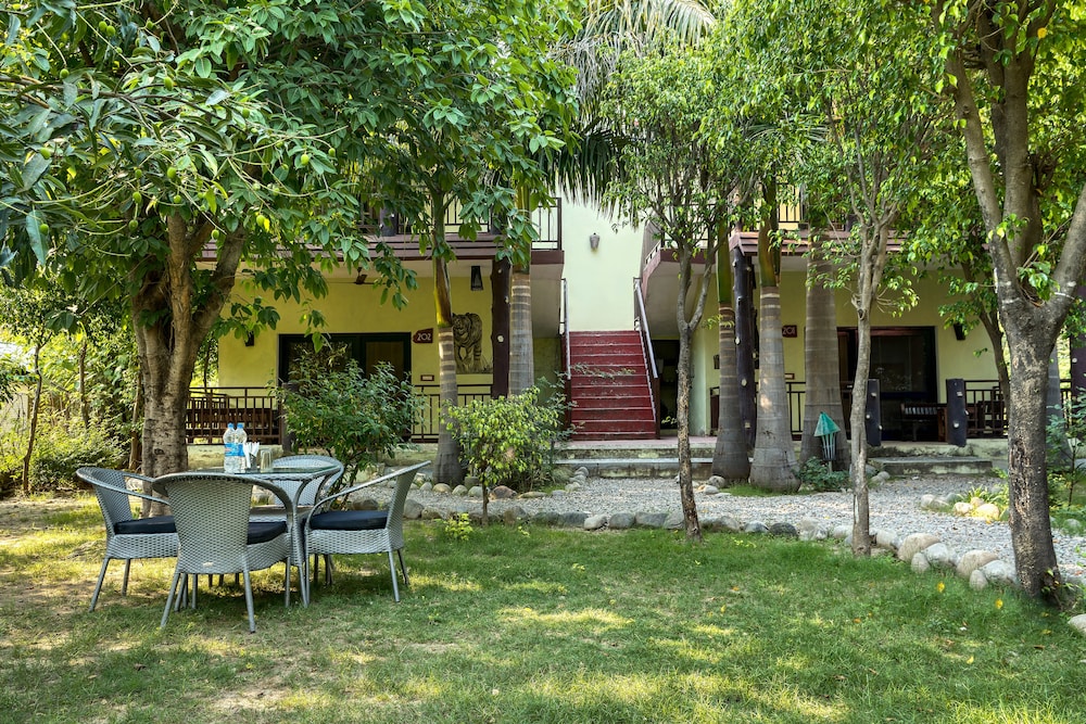 CORBETT MACHAAN RESORT 43/50