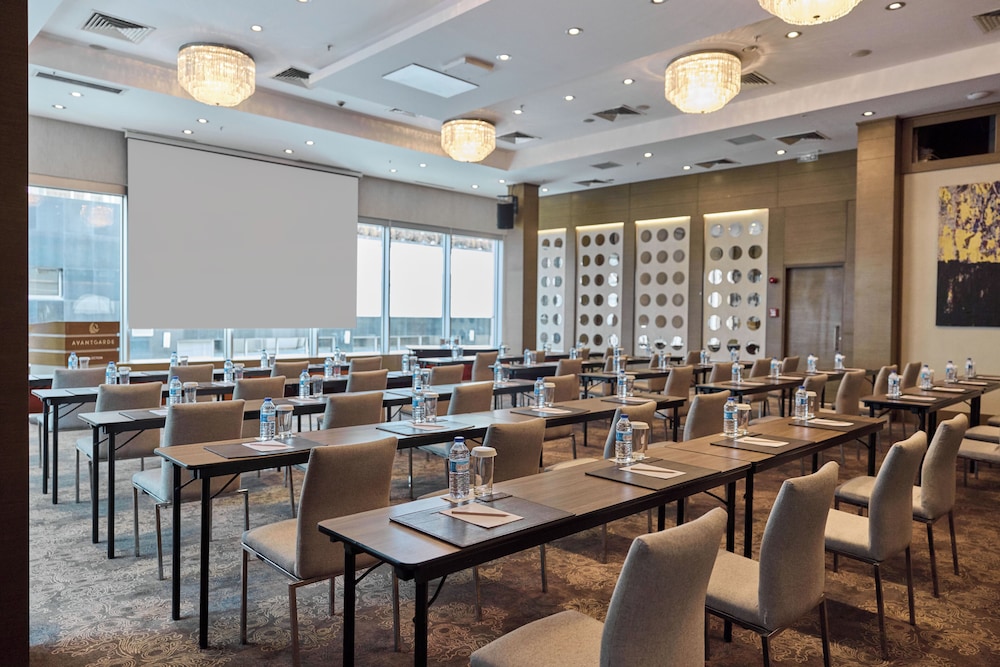 Avantgarde Levent 45/50