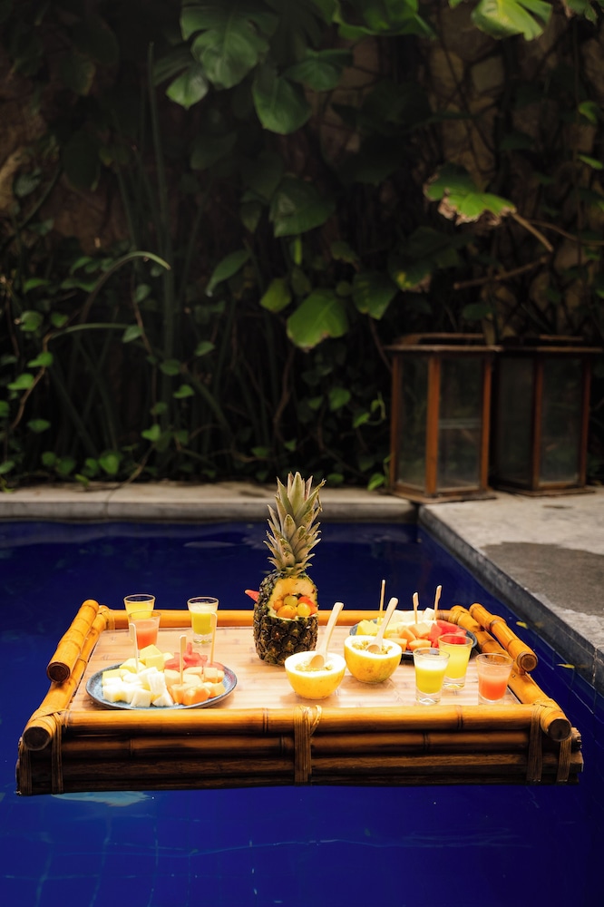 Pauli Boutique Hotel 53/62