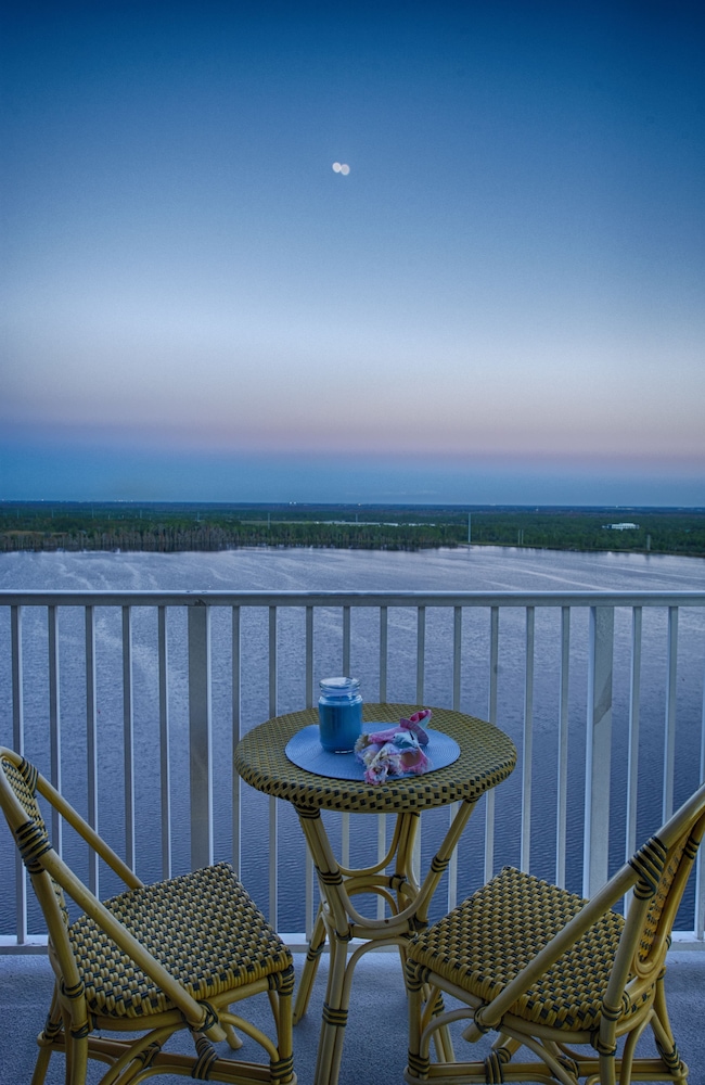 Blue Heron Beach Resort 50/70