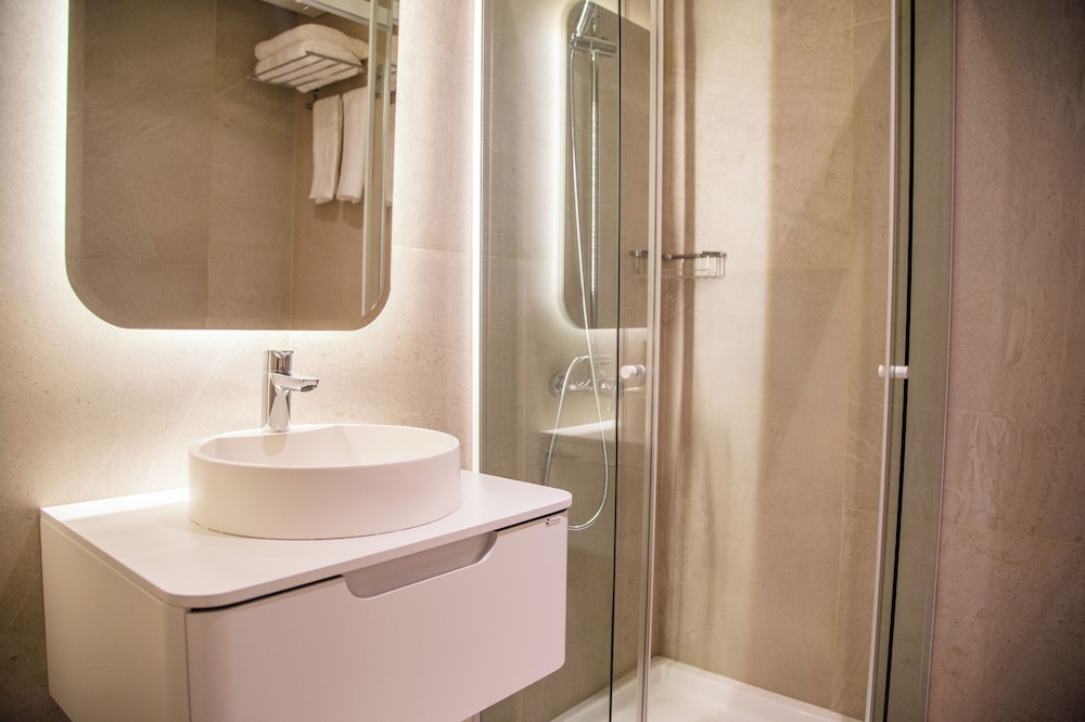 Vilon Recoleta Hotel 50/50