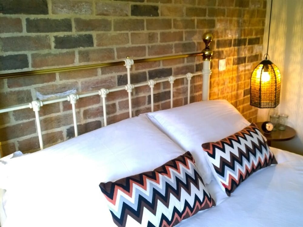 The Green Man Boutique Hotel 18/25