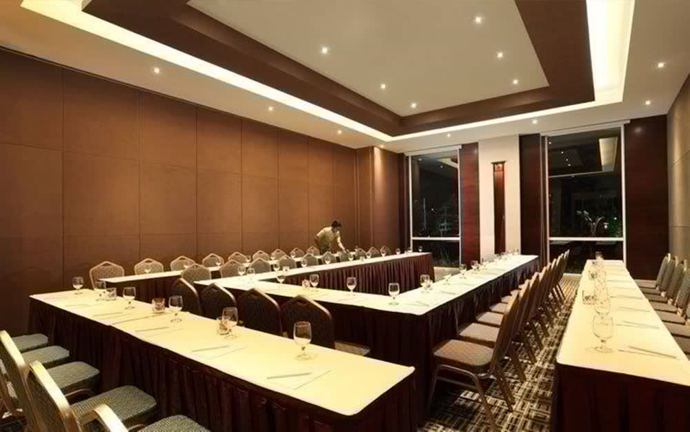 Oakwood Hotel and Apartments Taman Mini Jakarta 47/57