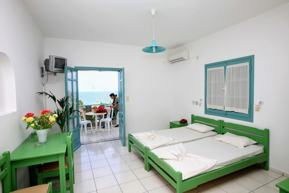 Anatoli Apartments 6/32