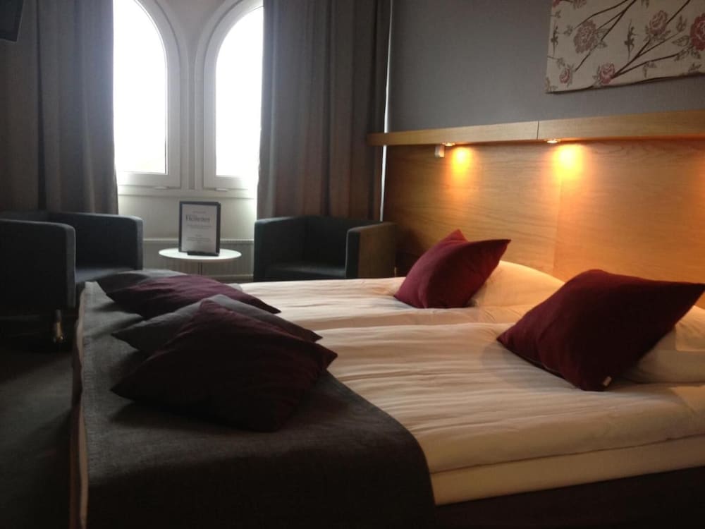 Kumla Hotel 14/38