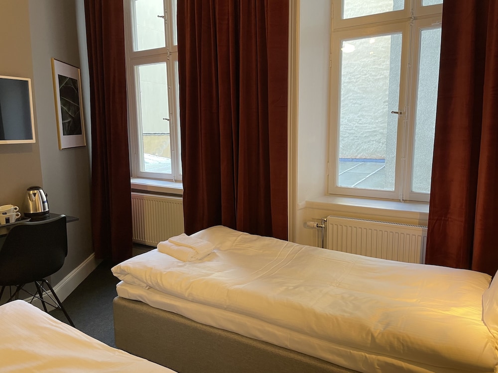Unique Hotel Jungfrugatan 23/70