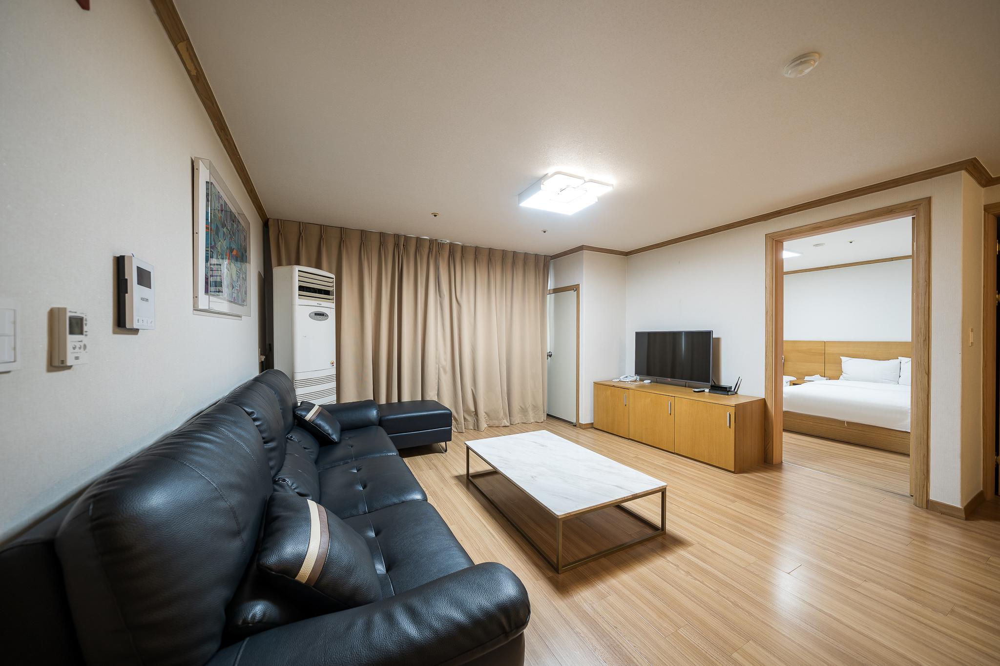 Royal, Family, 2 Double Beds