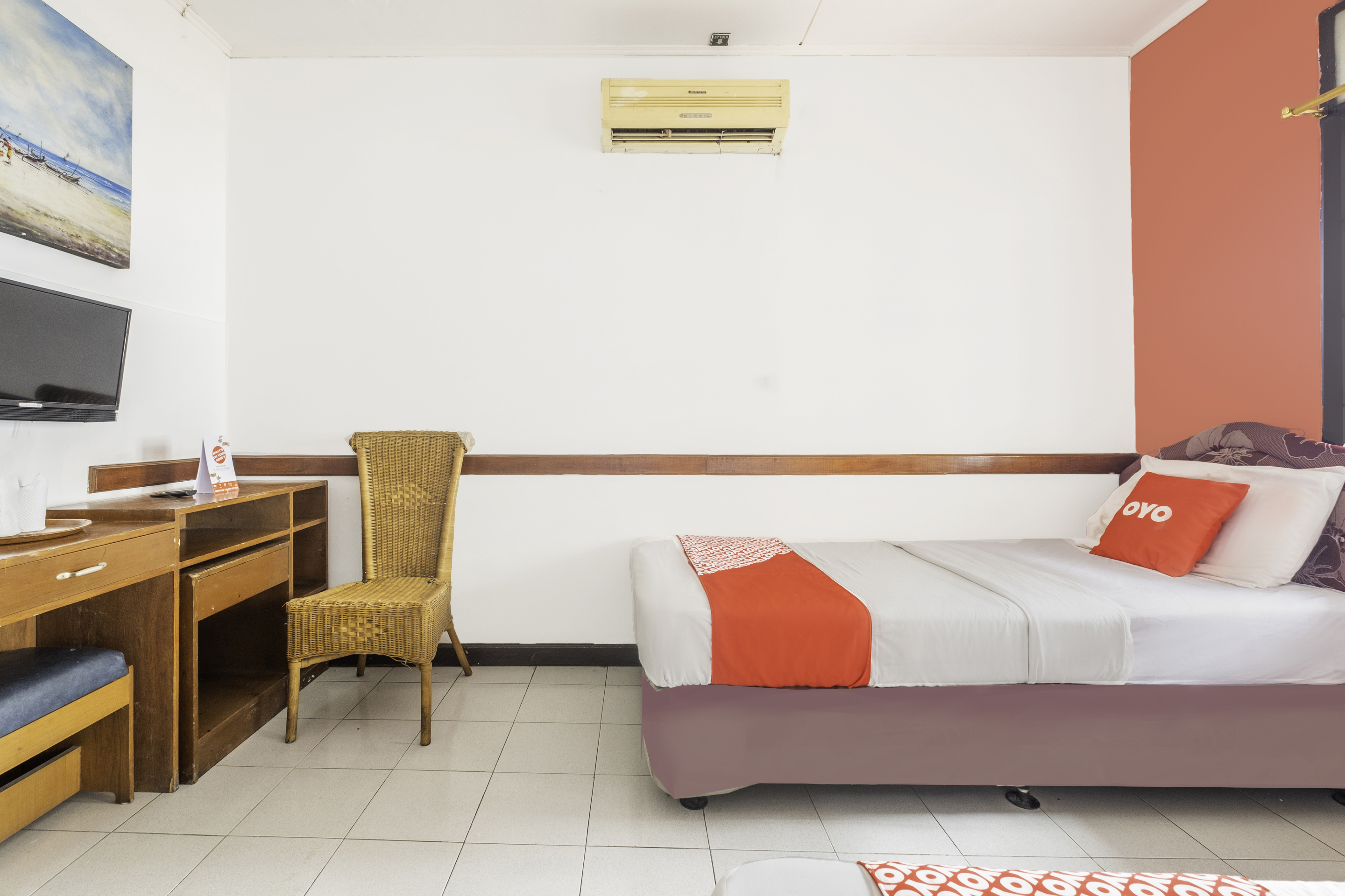 OYO 1945 Hotel Bali Near RS Muhammadiyah 17/53