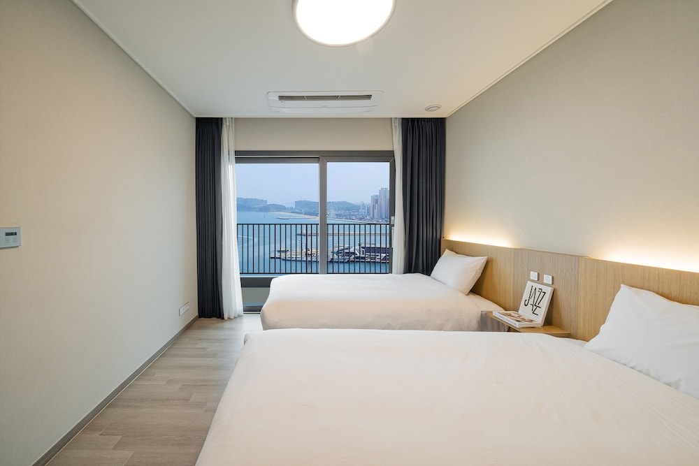 Sokcho I Park Suite Hotel and Resort 9/46