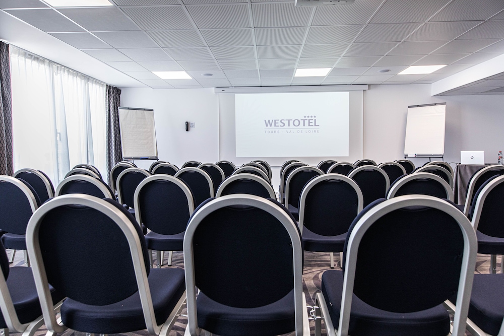 Westotel Tours Val De Loire 40/50