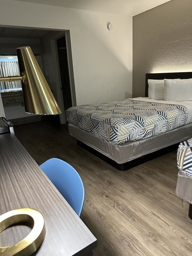 Motel6 Pooler, GA - Savannah Airport 31/50