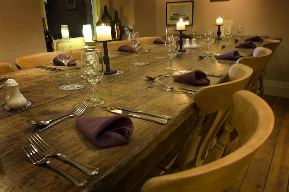 The Punch Bowl Inn 30/50