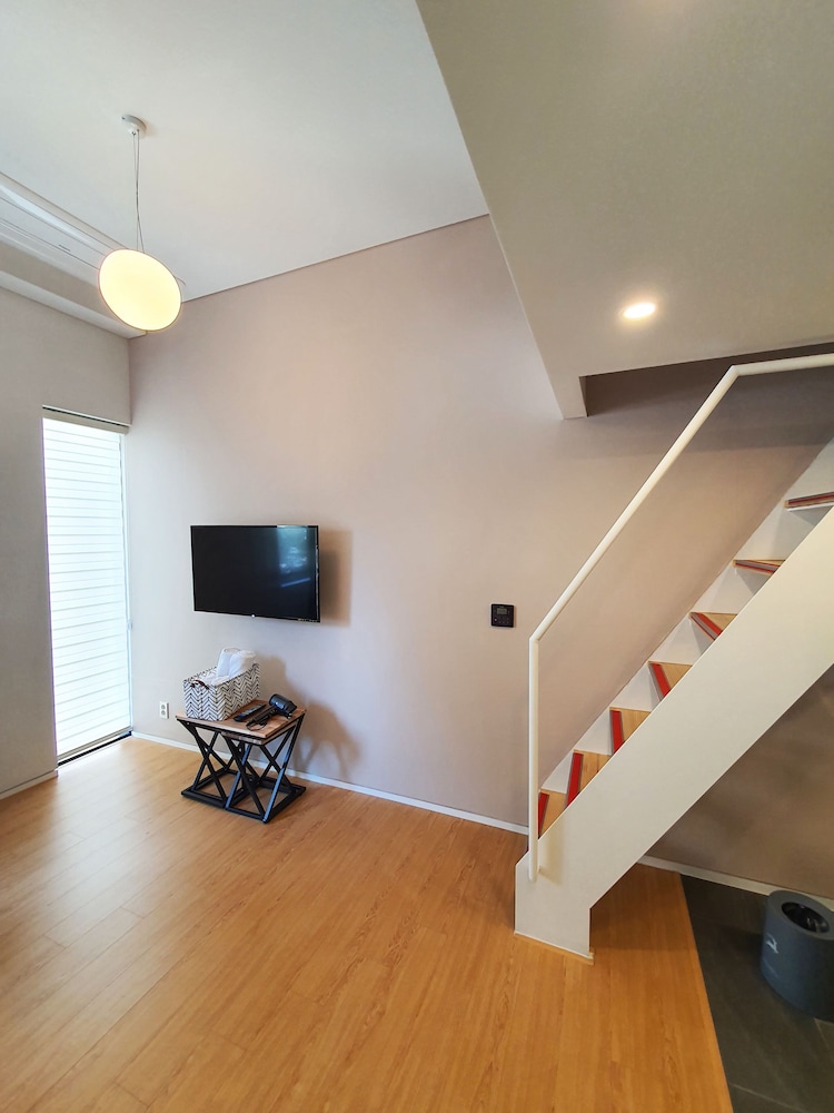 Yolo Guesthouse - Hostel 38/50
