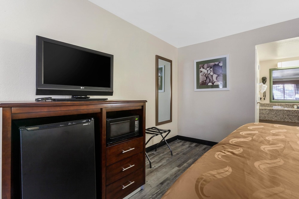 SureStay by Best Western Mesa Downtown Area 17/28