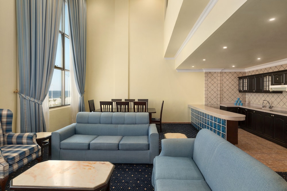 فندق هوارد جونسون الدمام(Howard Johnson by Wyndham Dammam) 27/43