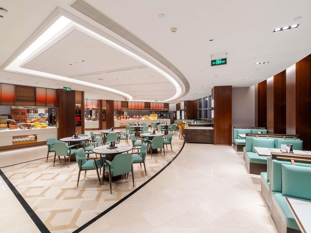 Pullman Wuxi New Lake 54/73