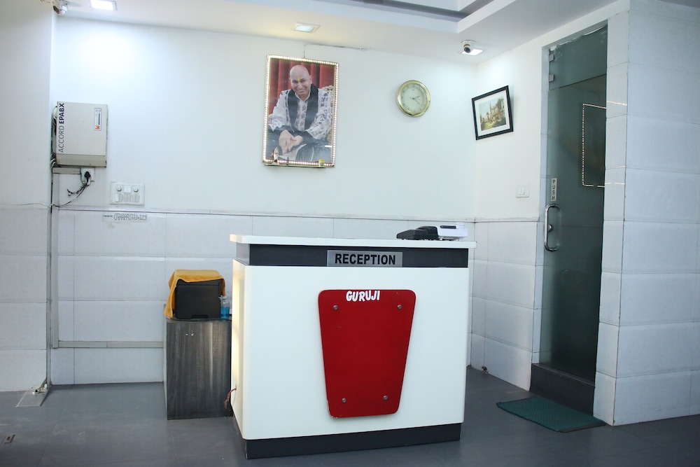 Hotel Grace At Karol Bagh 8/45