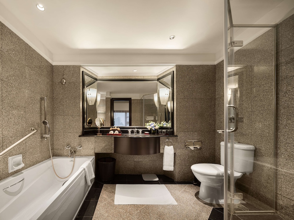 غرفة بريميير بسرير كينج بإطلالة، Pan Pacific Suzhou 4/5