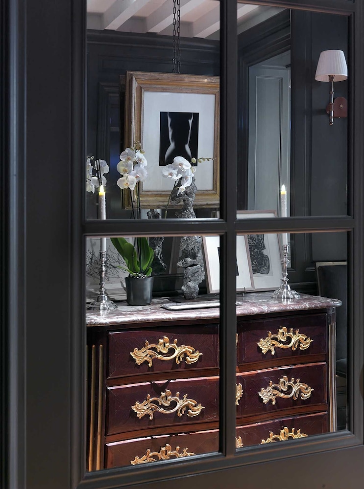 Marquis Faubourg Saint-honore