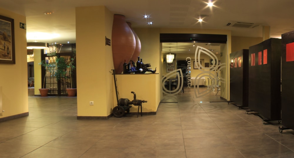 Venta Magullo Complejo Hostelero 36/55