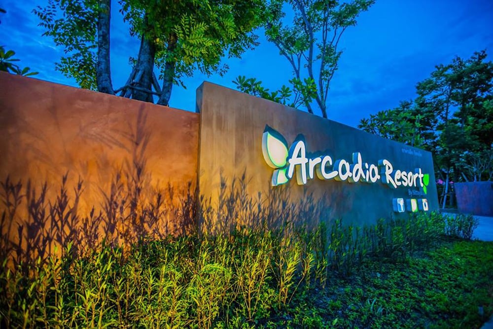 Arcadia Resort 10/38