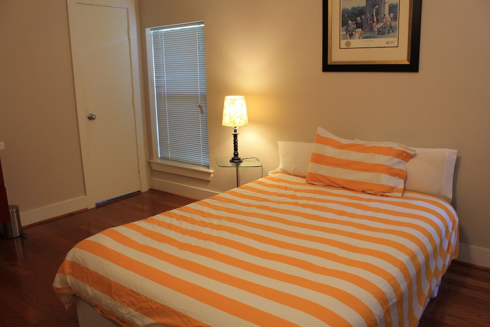 Modern B&B 15/50