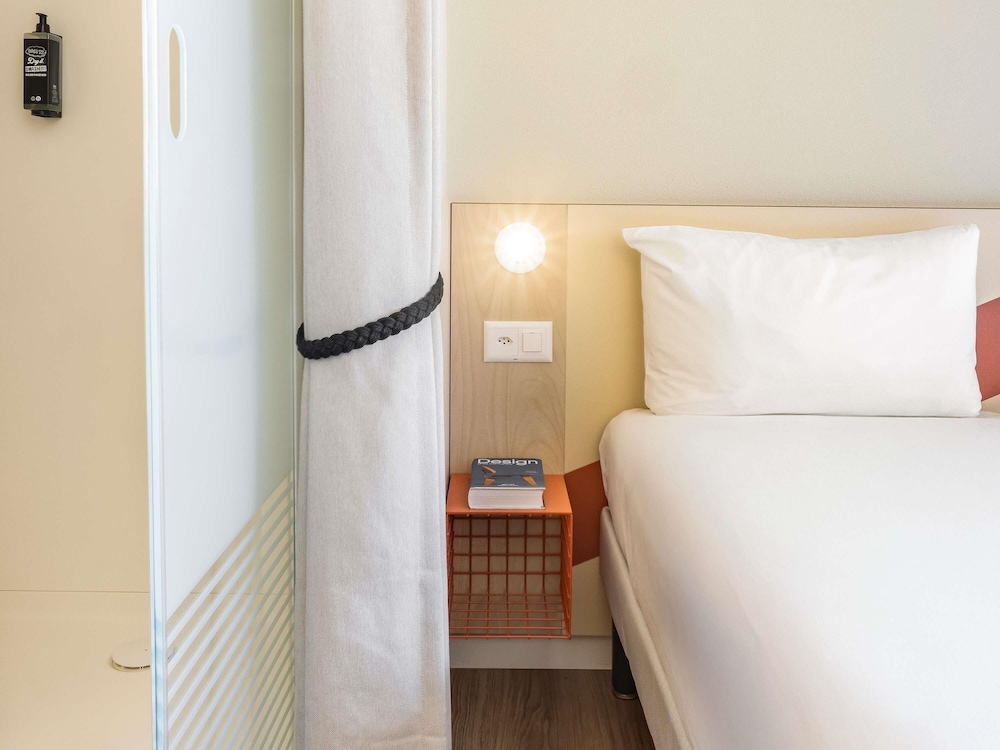Ibis Budget Lugano Paradiso 26/53