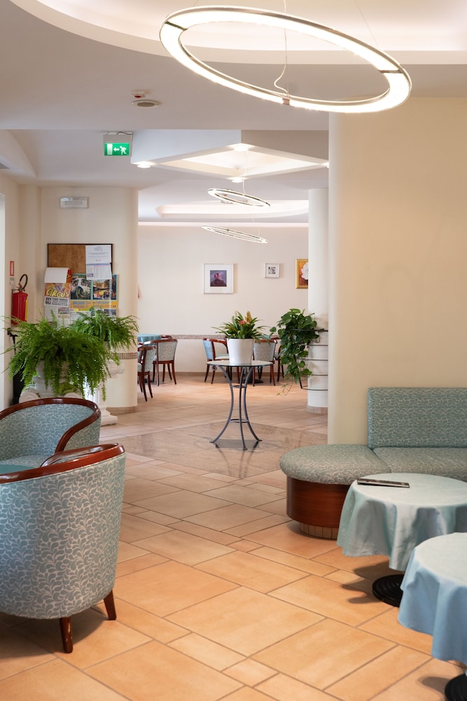Hotel Tiglio 21/37
