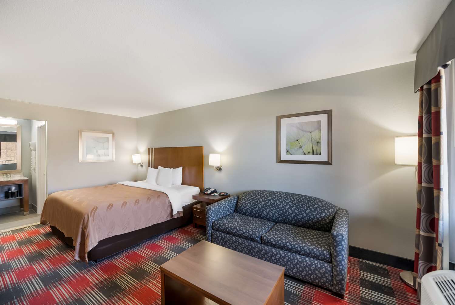 Quality Inn near Parc Natchitoches 8/12