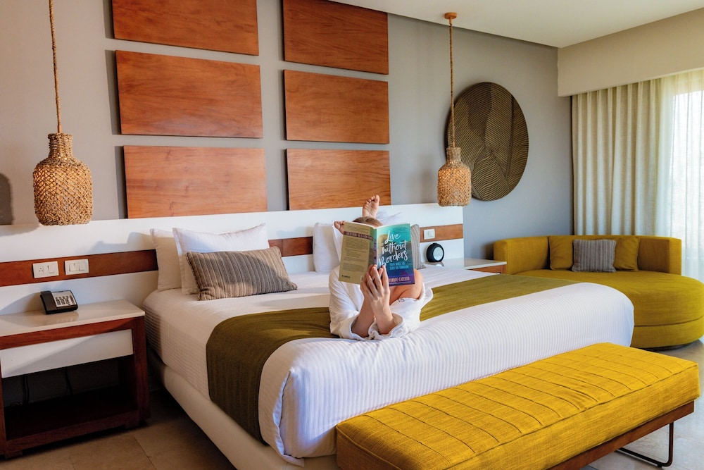 GRAND, MASTER, LUXURY, SUITE
