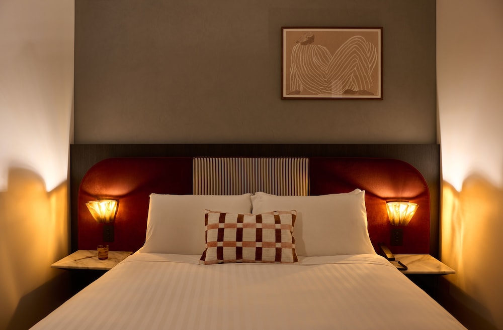 Hotel Morris Sydney - Handwritten Collection 17/50