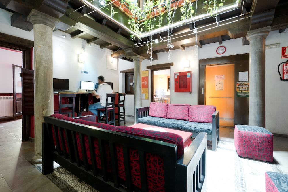 Oasis Backpackers Hostel Granada 37/50
