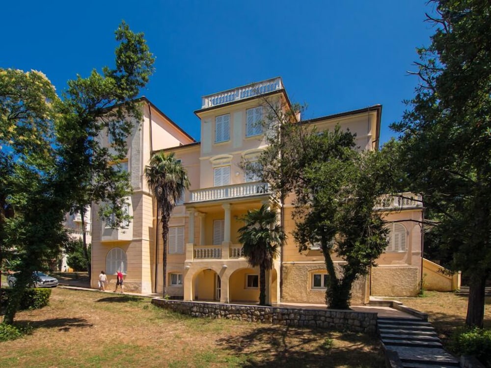 Hotel Vila Ruzica 6/64