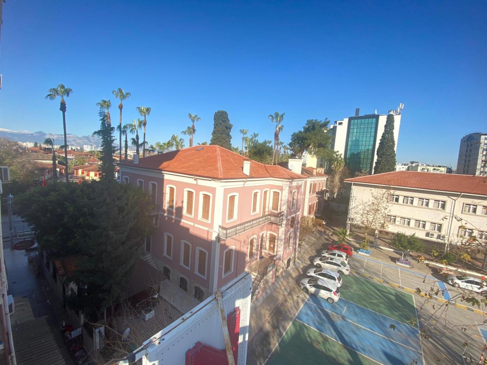 Nergiz Hotel 40/48