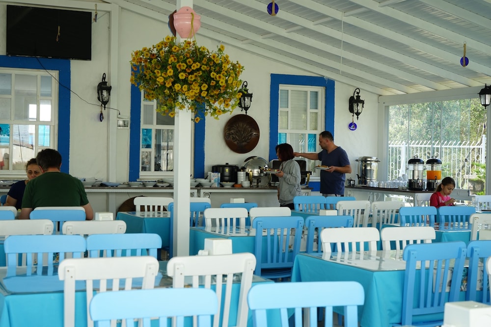 Zeytin Arasi Apart Otel 32/50