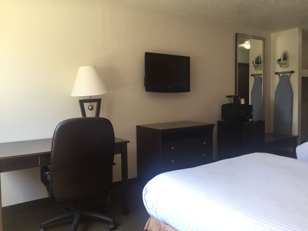 Motel6 Marion, IL 38/49