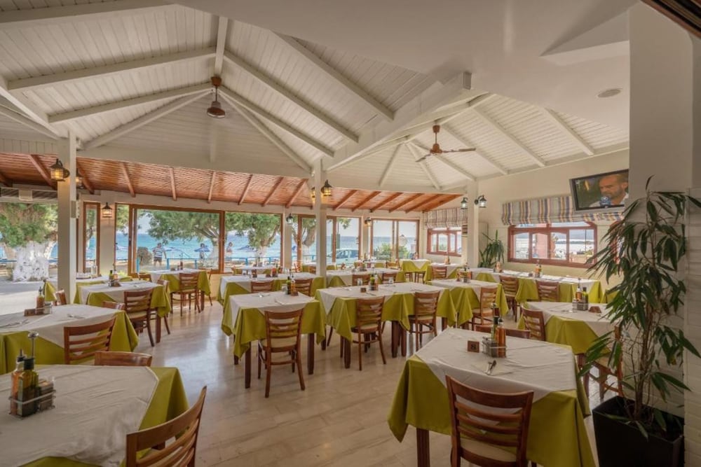 Alianthos Beach Hotel 43/61