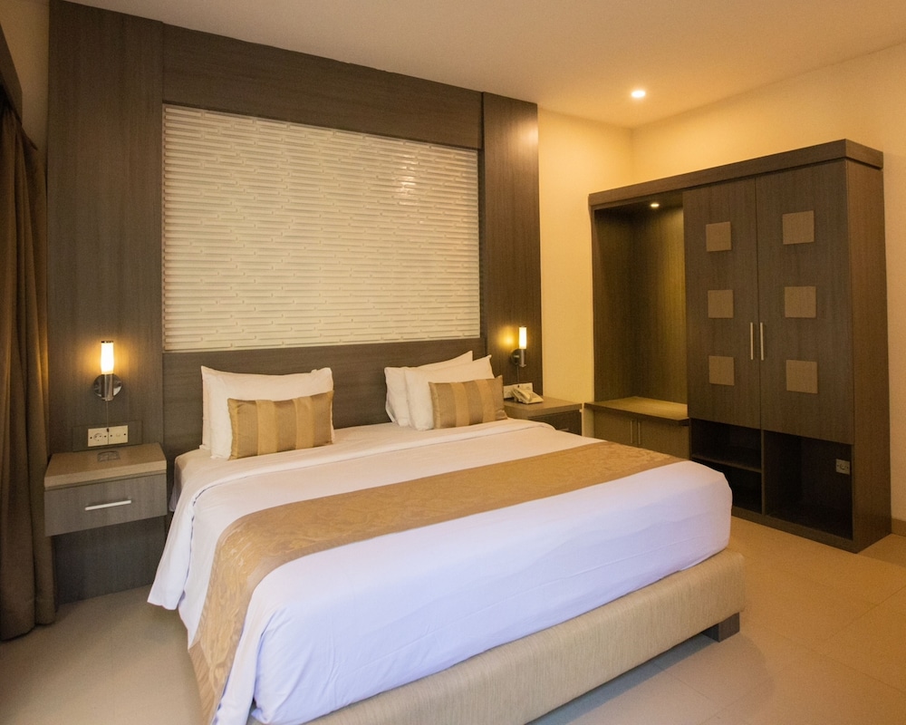 3 BEDROOMS, VILLA, PRIVATE POOL