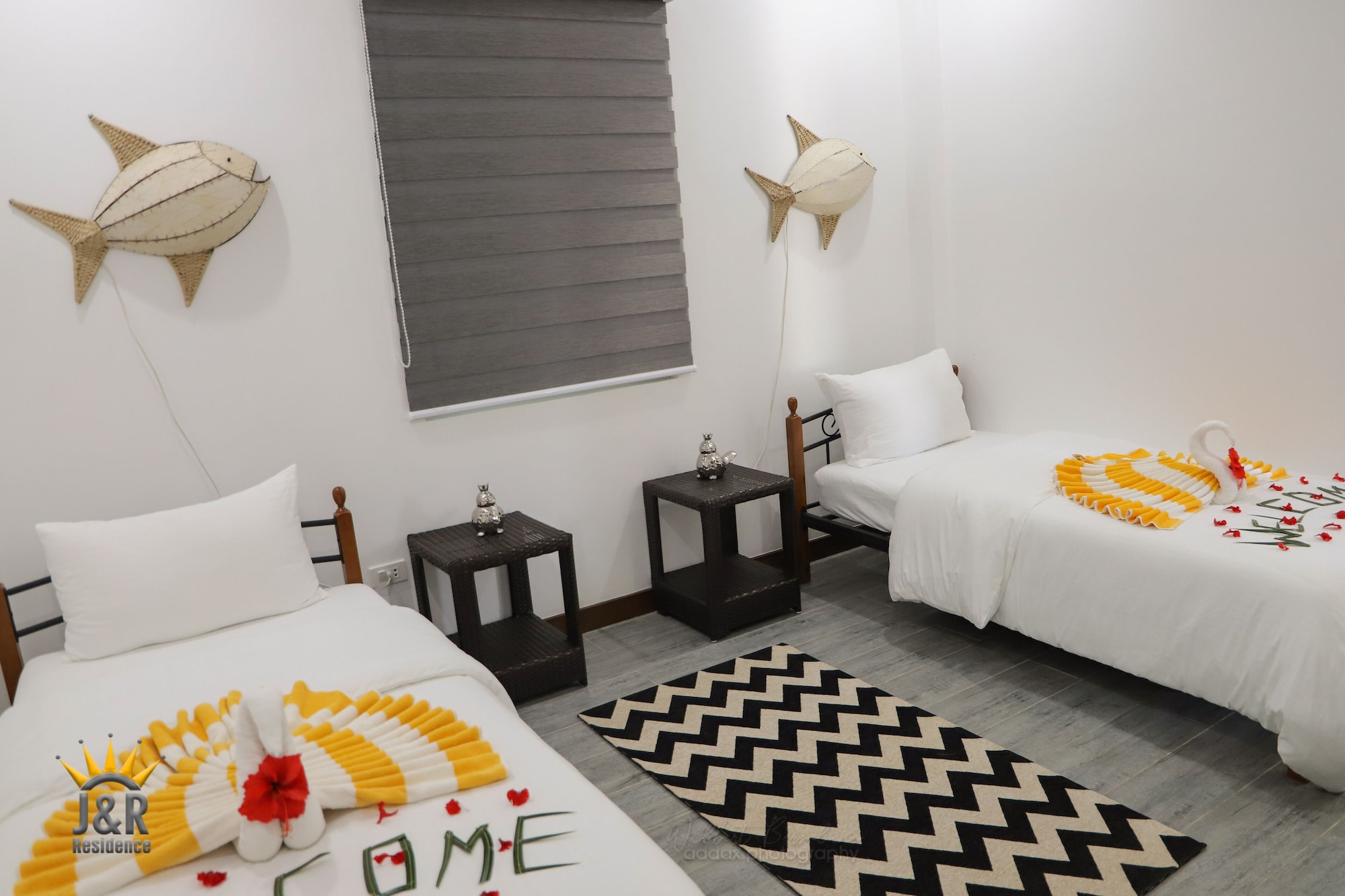 DELUXE, APARTMENT