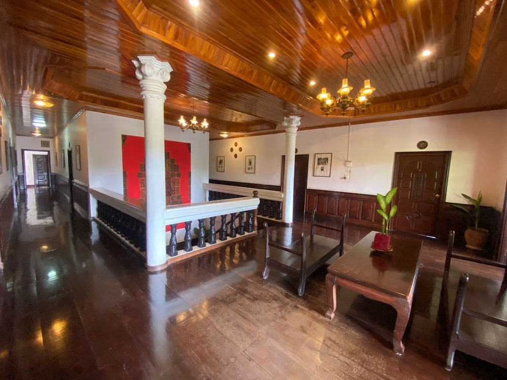 Vangsavath Hotel 9/81