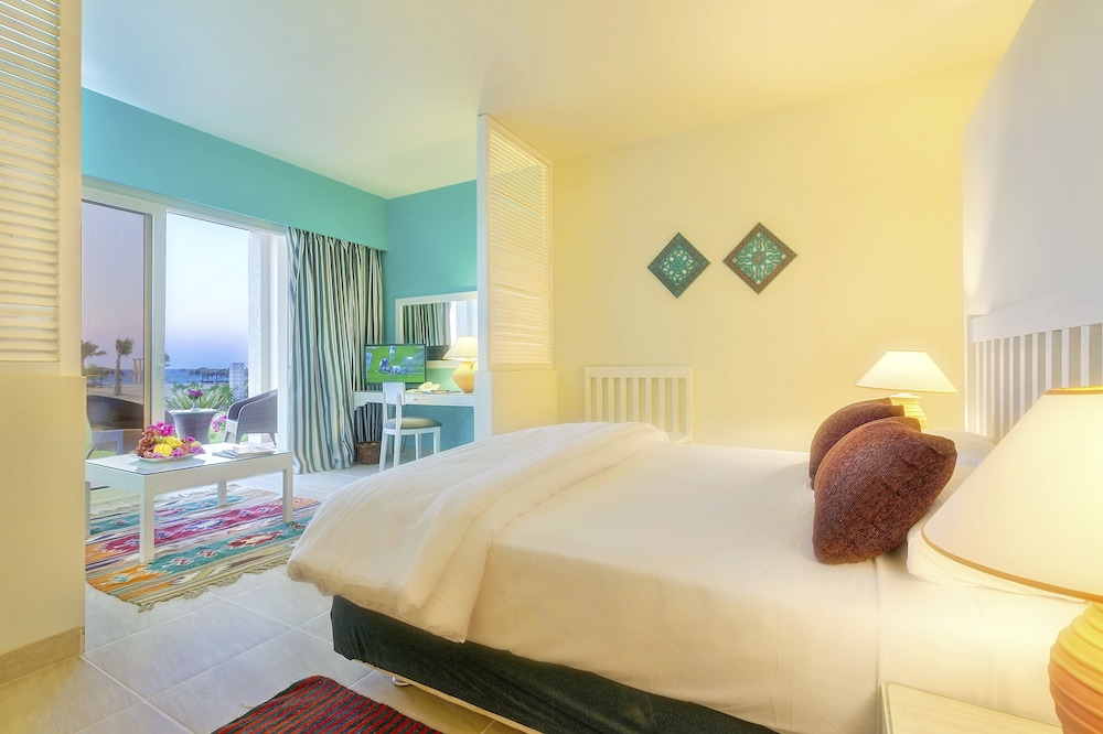 Caesar Bay Resort 11/50