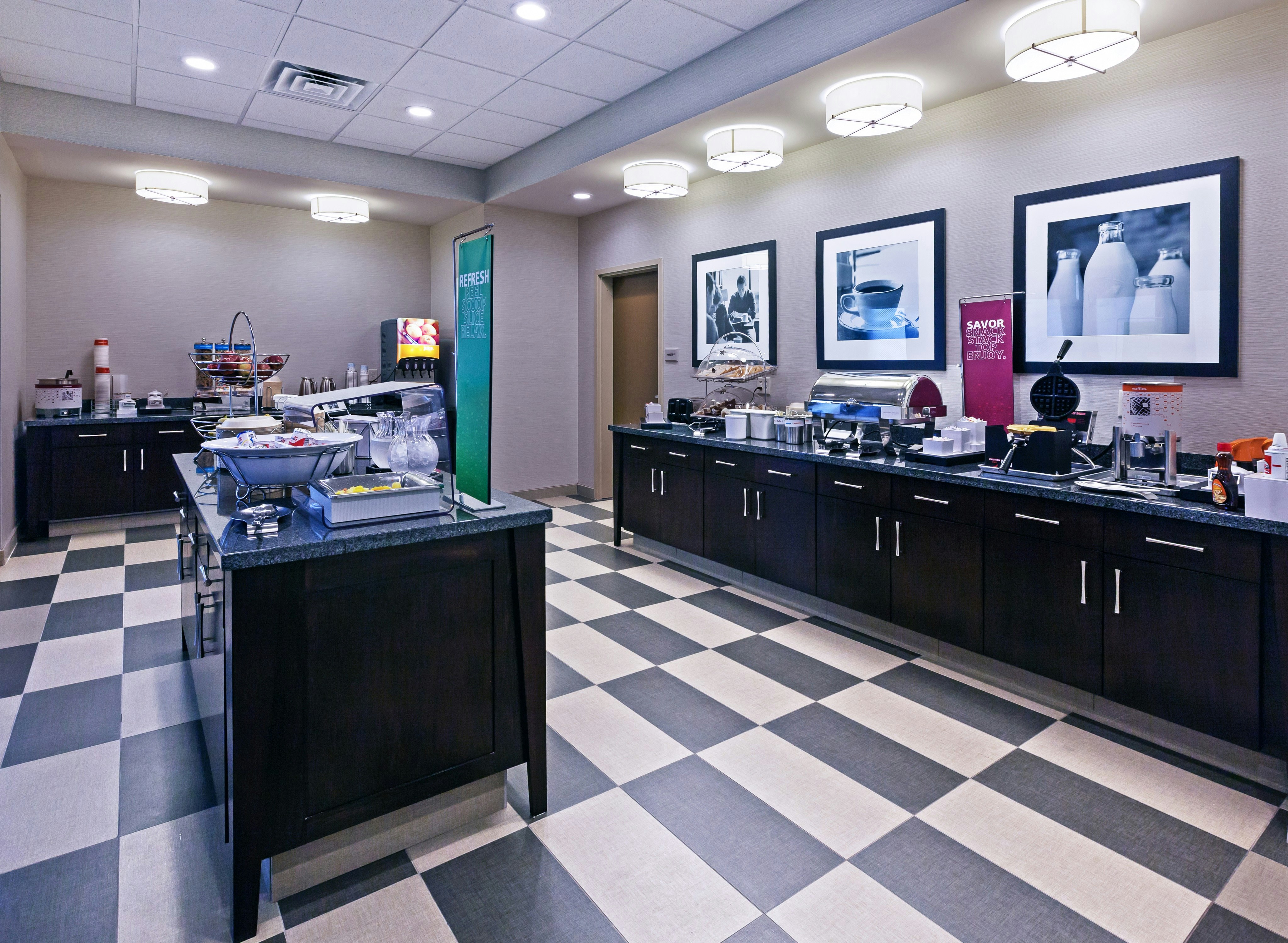 Hampton Inn Marion, AR 32/36