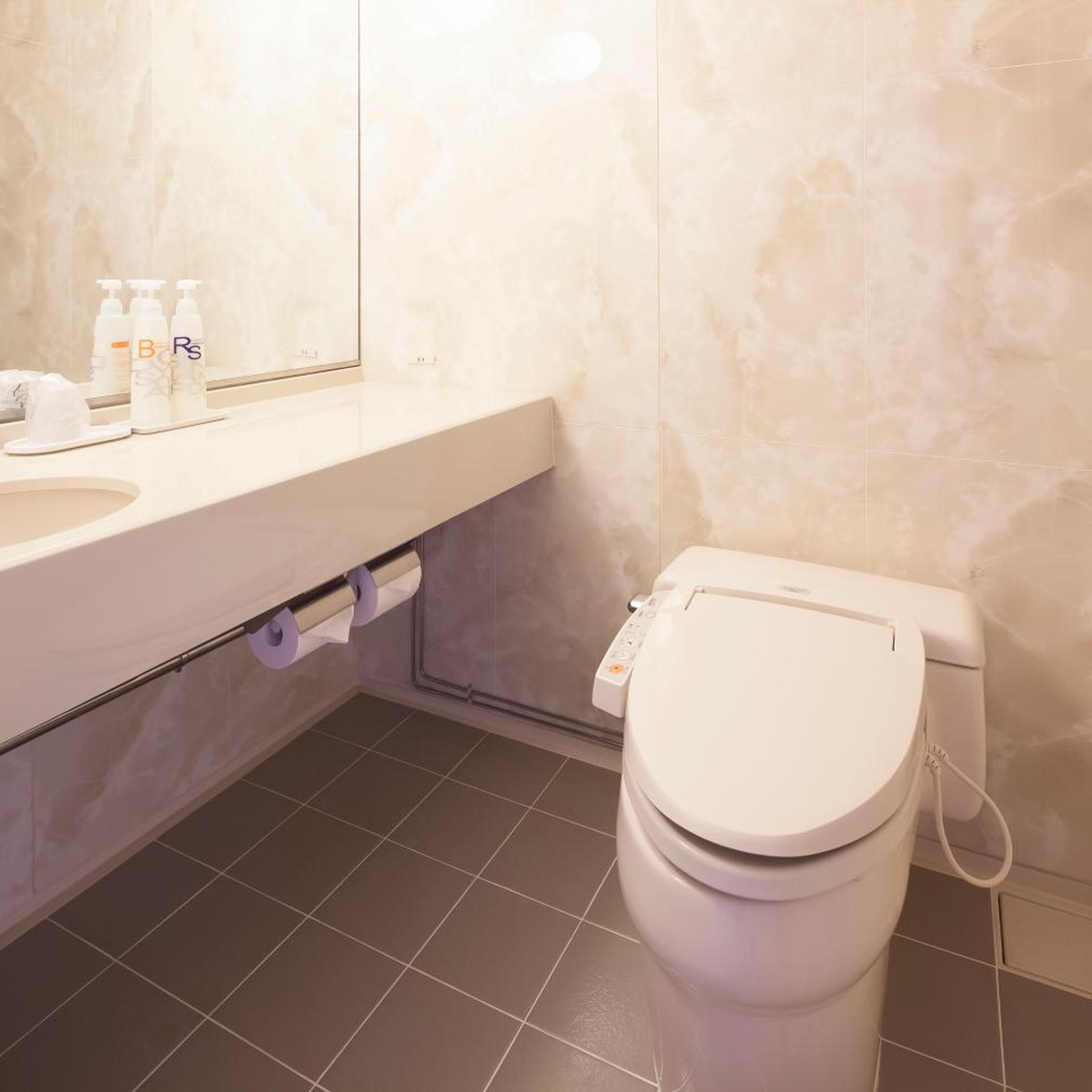غرفة يابانية رباعية، Hotel Izukyu 6/8