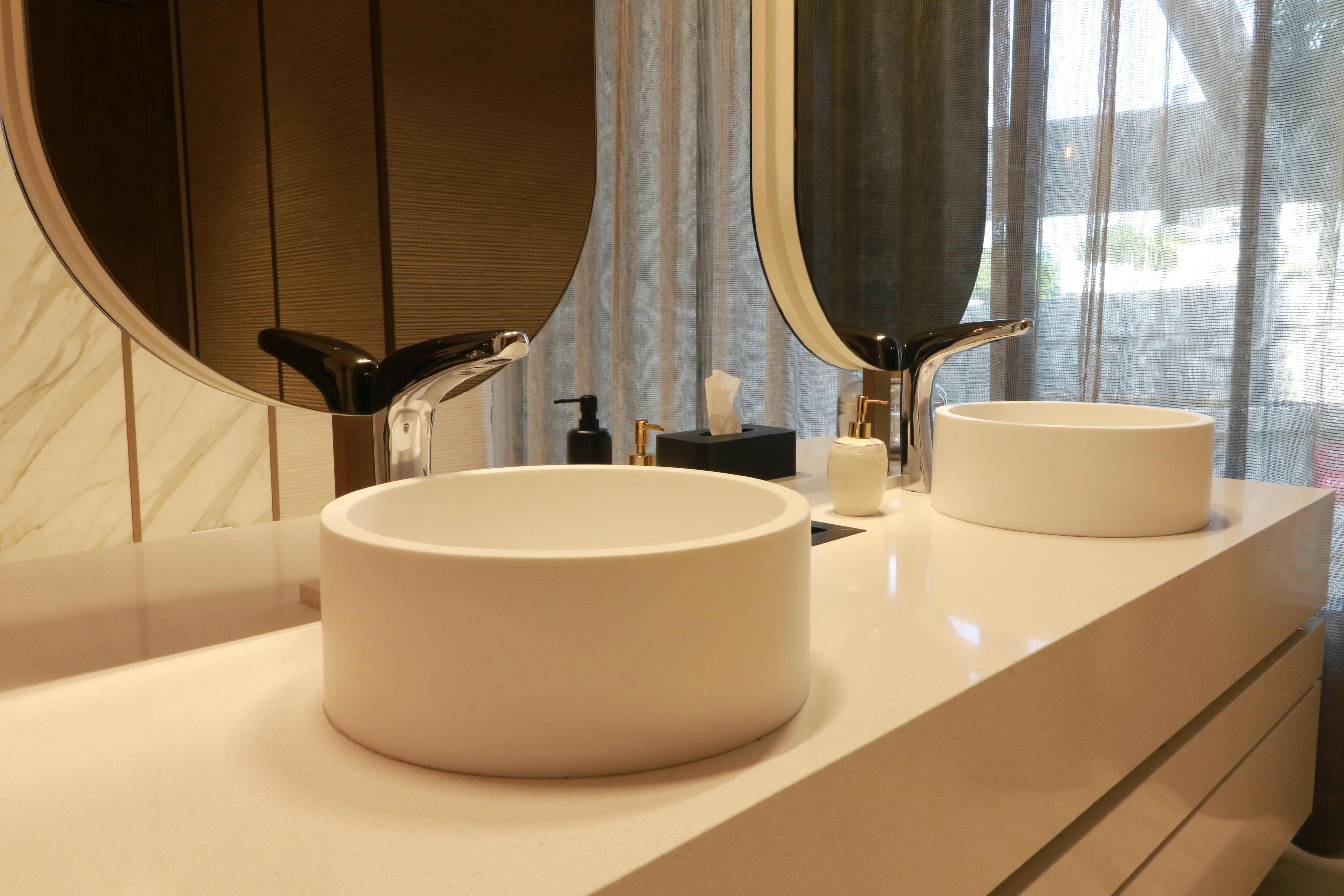 MS Milenium Monterrey Curio Collection by Hilton 77/77