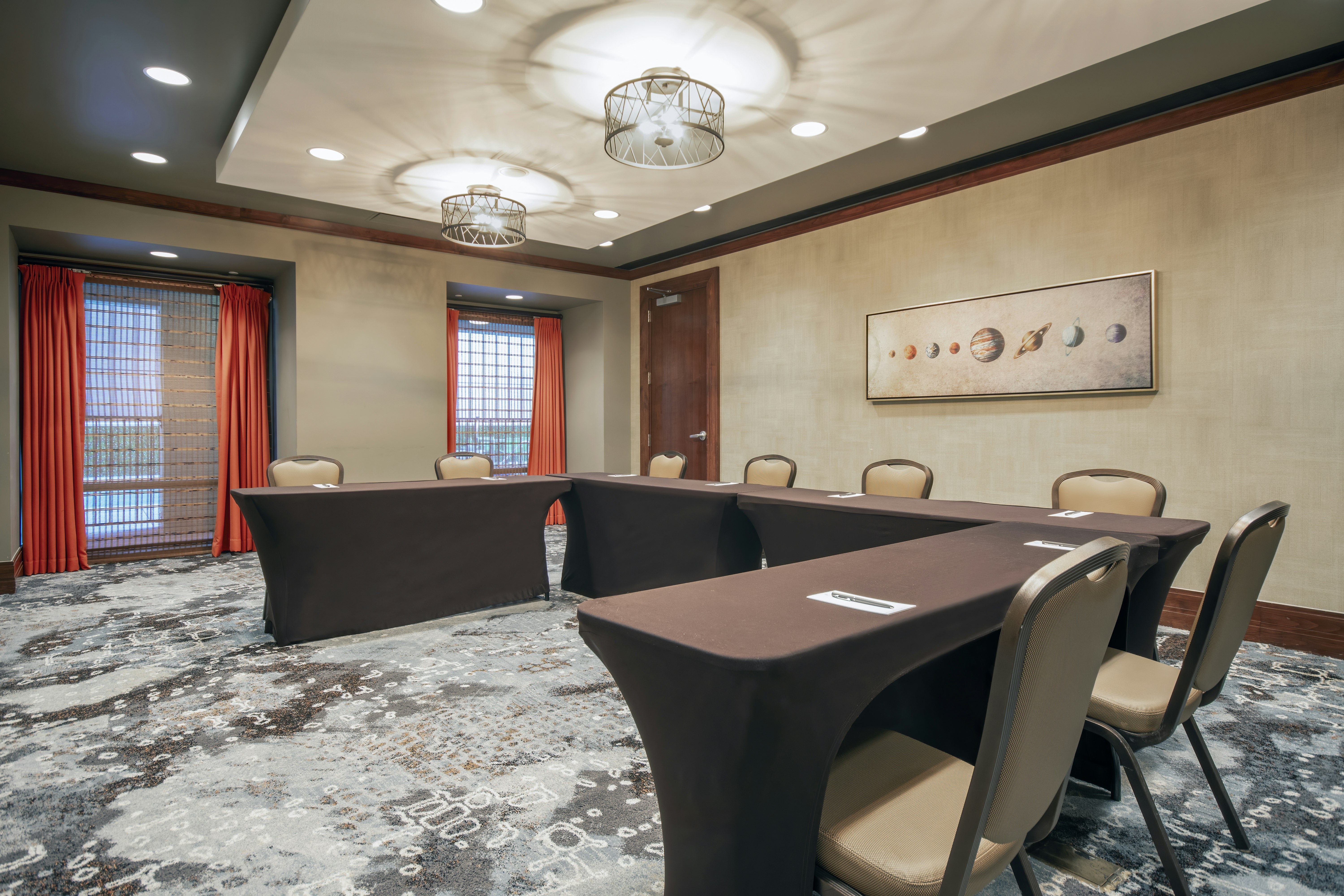 Embassy Suites by Hilton Houston Downtown 67/71