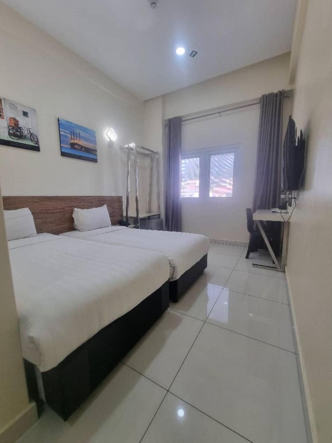 Capital O 89647 Atta Hotel 24/49