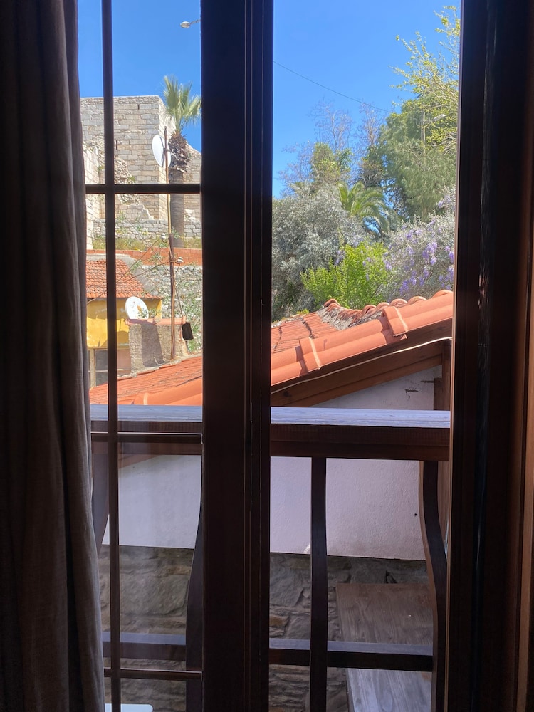 Ibri Boutique Hotel 18/35
