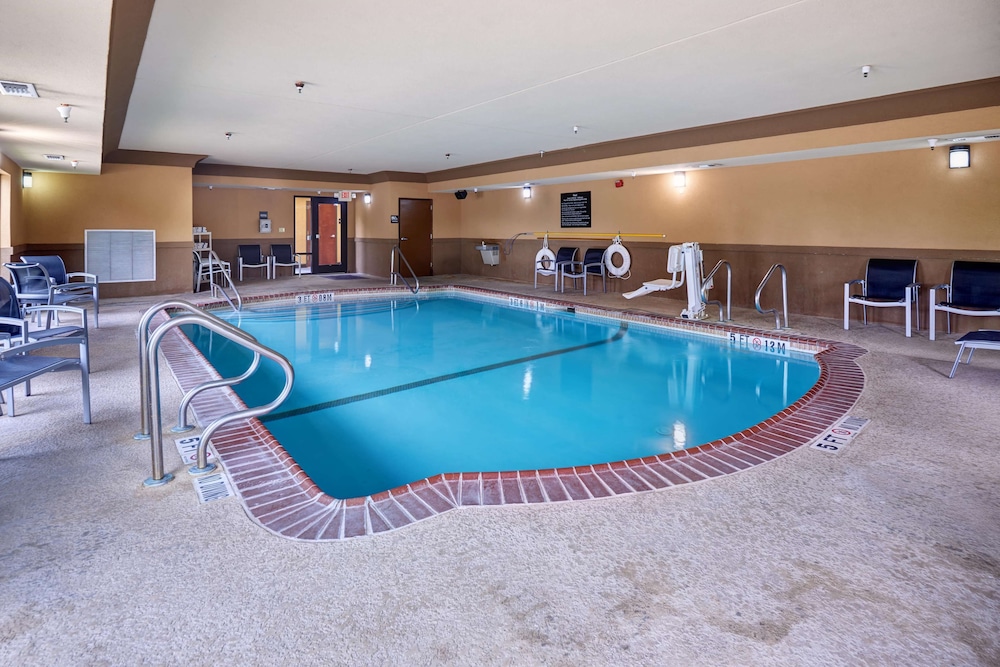 Hampton Inn & Suites Austin South/Buda 20/39