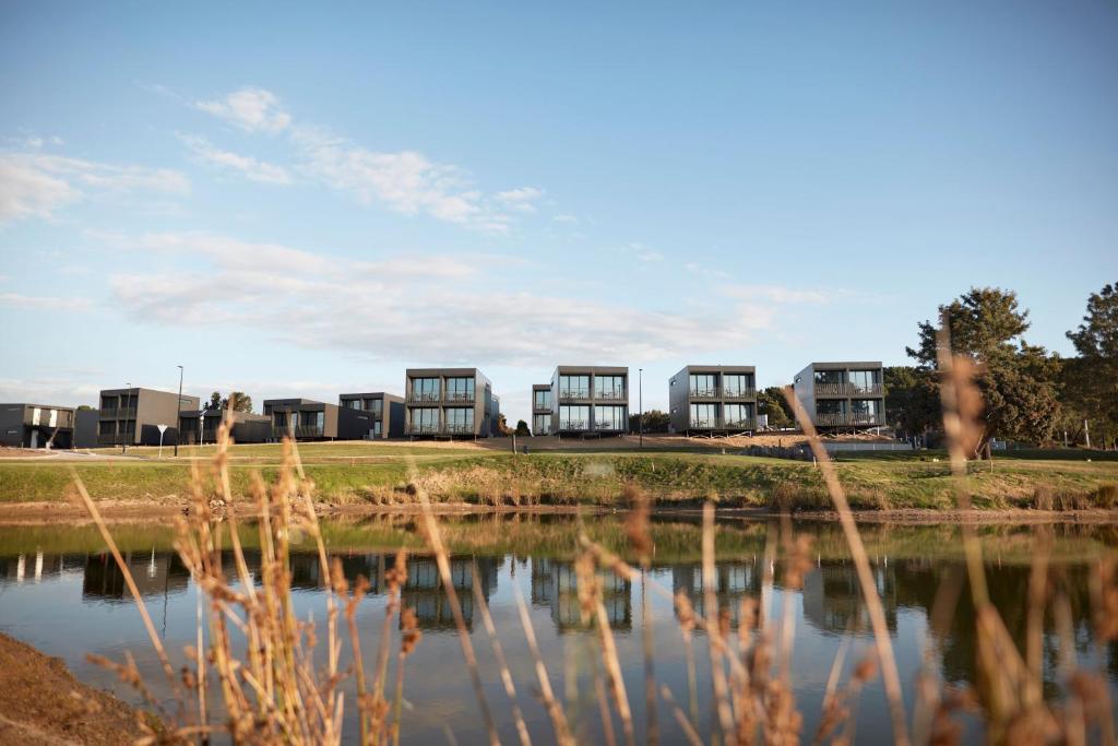 Accommodation at Curlewis 32/39